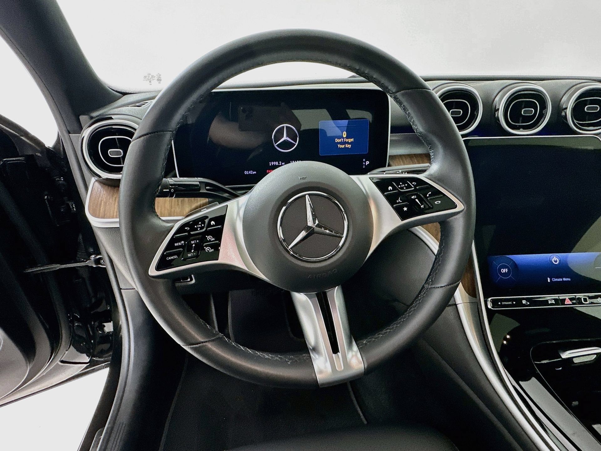 Certified 2025 Mercedes-Benz C 300 Sedan image 12