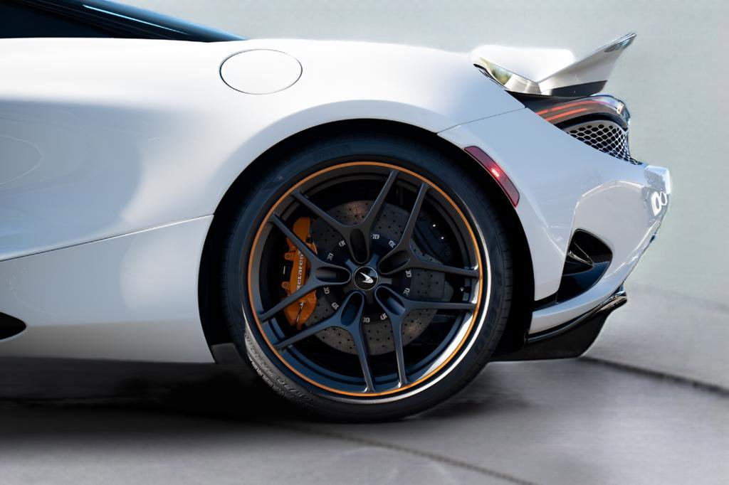 New 2026 McLaren 750S image 18