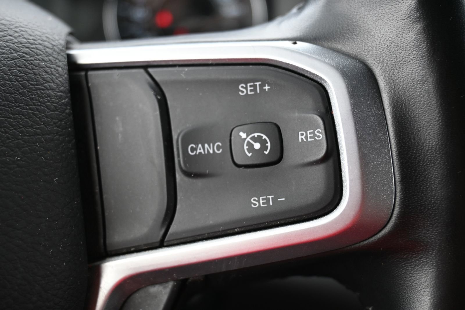 Used 2024 RAM 2500 Big Horn AWD/4WD image 14