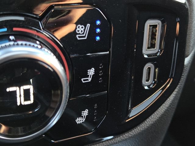 New 2025 GMC Sierra 2500 SLT w/ SLT Premium Package image 8