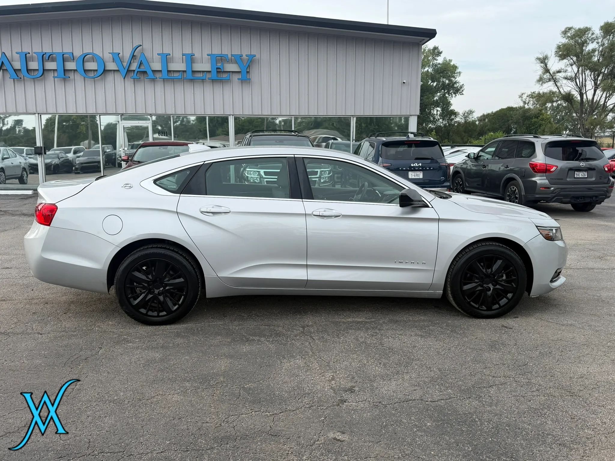 Used 2018 Chevrolet Impala LS FWD image 8