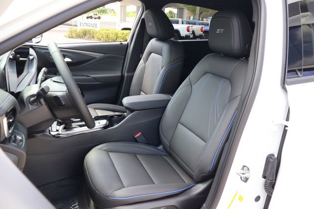 New 2026 Buick Envista Sport Touring w/ Convenience I Package FWD image 13