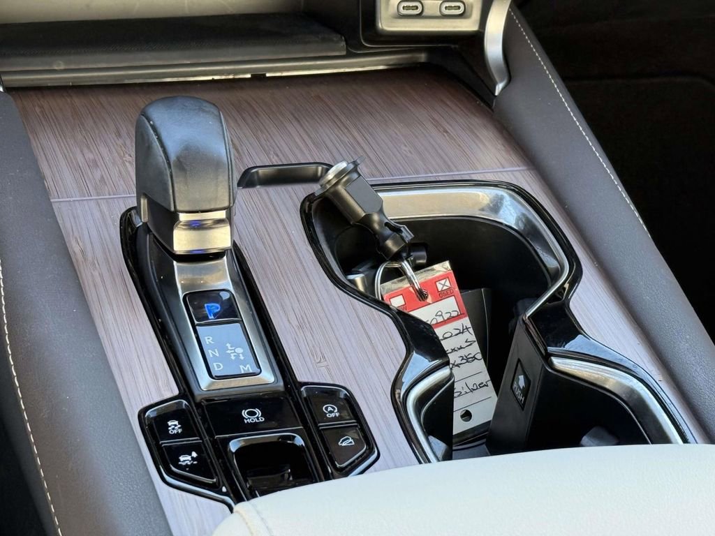 Used 2024 Lexus RX 350 Premium w/ Accessory Package (Z1) image 20