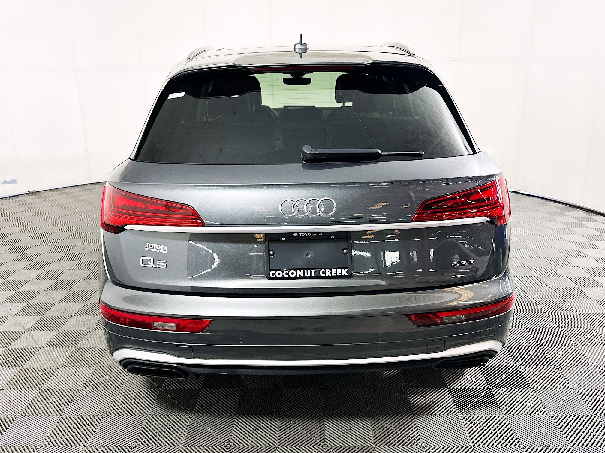 Used 2022 Audi Q5 2.0T Premium Plus AWD/4WD image 4