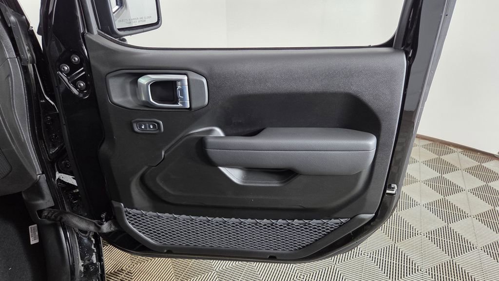 New 2026 Jeep Wrangler Sport AWD/4WD image 25