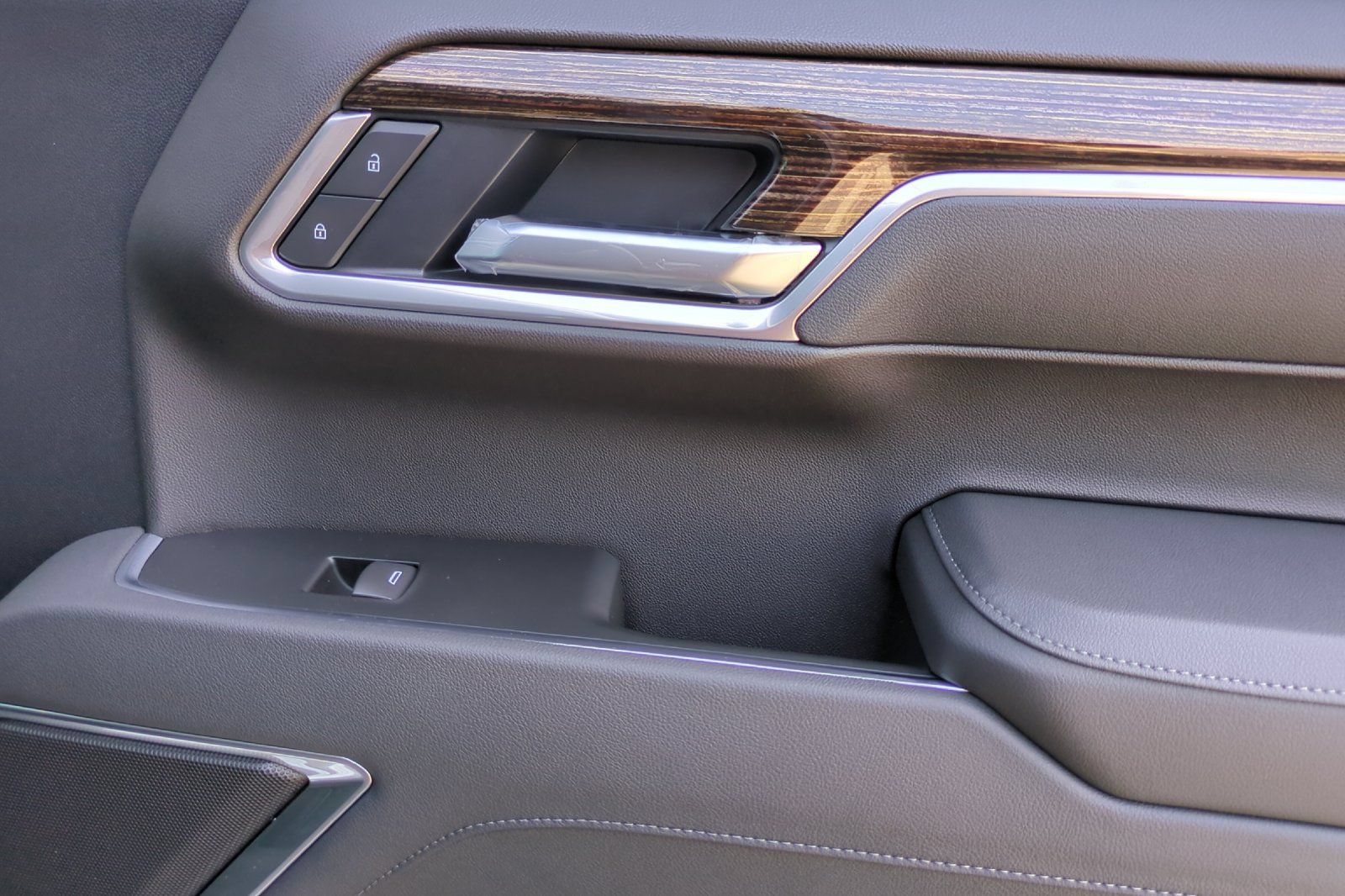 New 2026 GMC Sierra 1500 Elevation AWD/4WD image 18