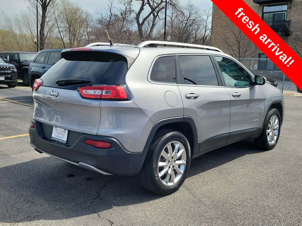 Used 2015 Jeep Cherokee Limited image 3
