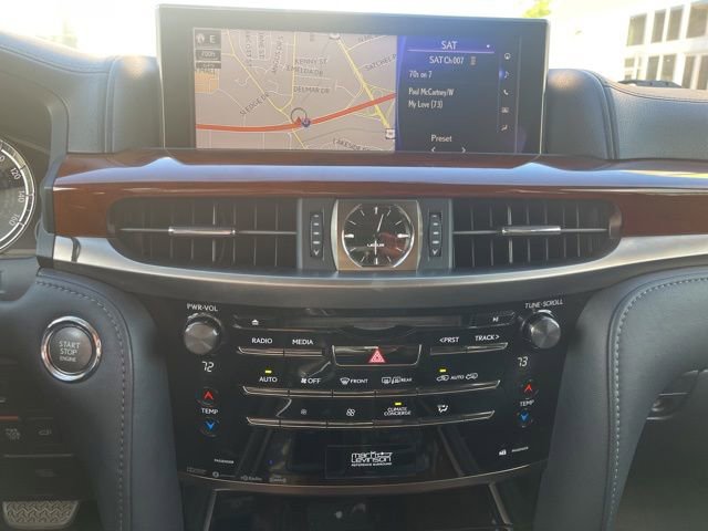 Used 2016 Lexus LX 570 4WD w/ Luxury Package image 20