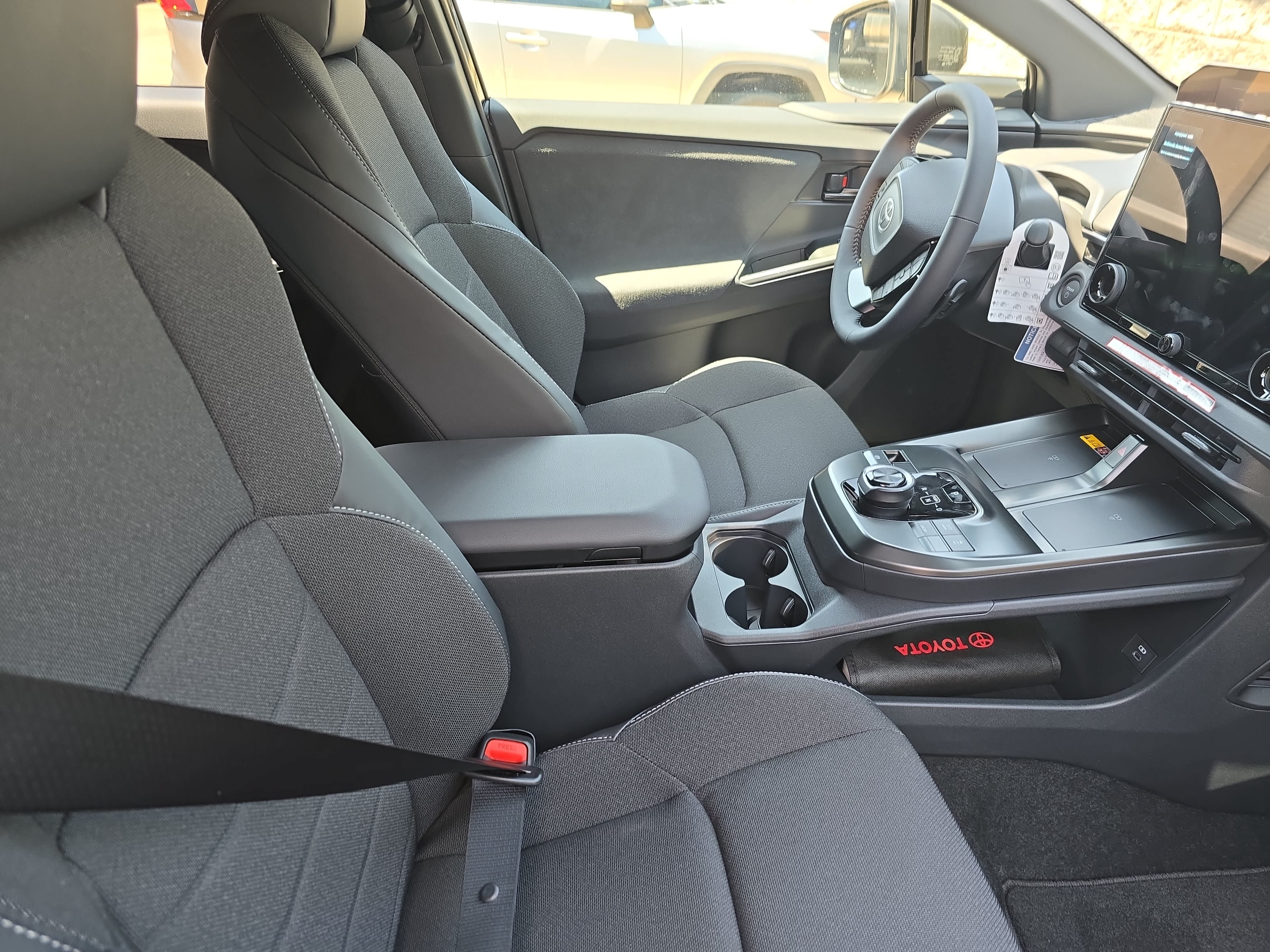 New 2026 Toyota C-HR AWD/4WD image 10