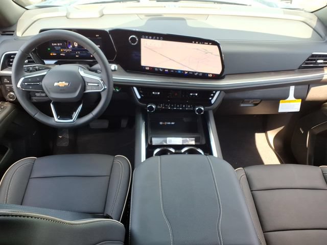 New 2026 Chevrolet Suburban Premier w/ Sun And Tow Package AWD/4WD image 18