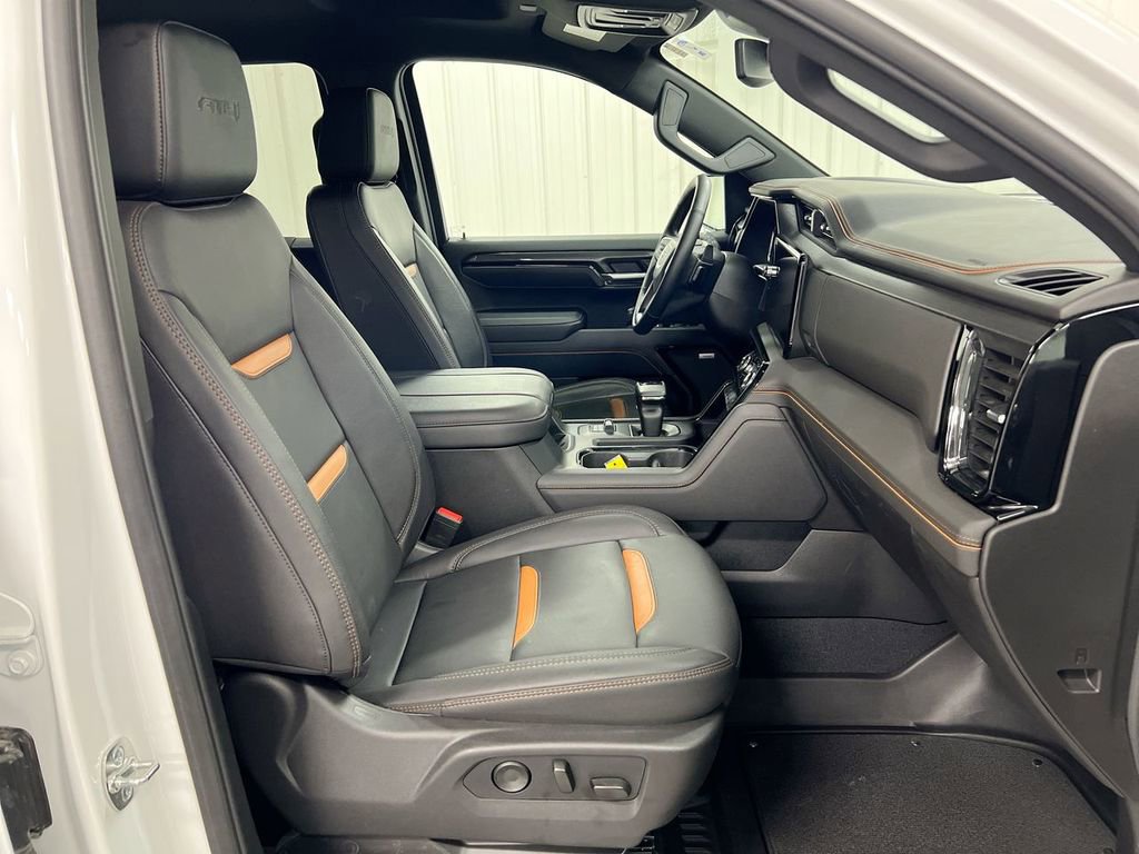 Used 2025 GMC Sierra 1500 AT4 AWD/4WD image 22
