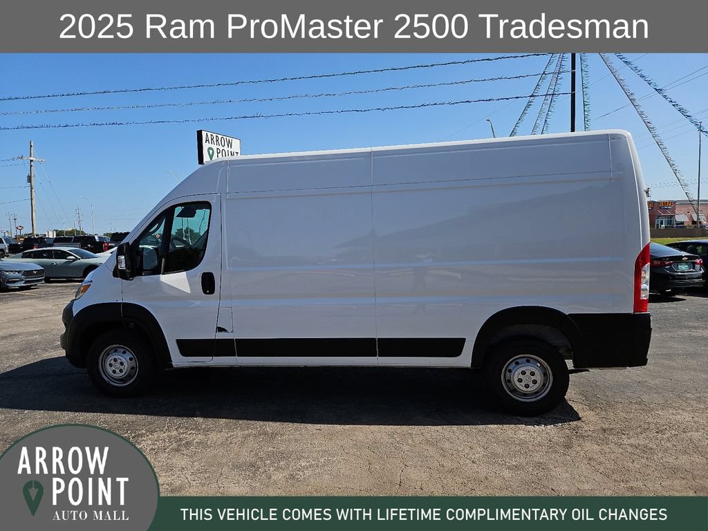 Used 2025 RAM ProMaster 2500 w/ Convenience Group FWD image 7