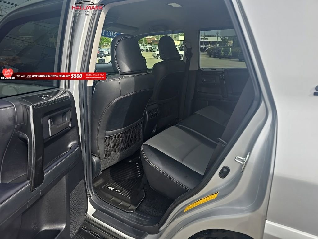 Used 2021 Toyota 4Runner SR5 Premium image 22