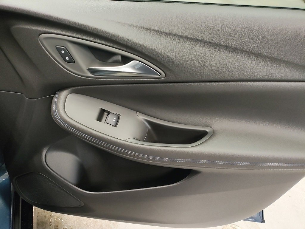 New 2026 Buick Encore GX Sport Touring w/ Advanced Technology Package image 9