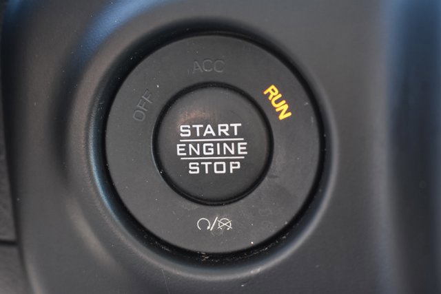 Used 2023 Jeep Wrangler Unlimited Sahara w/ Cold Weather Group image 31