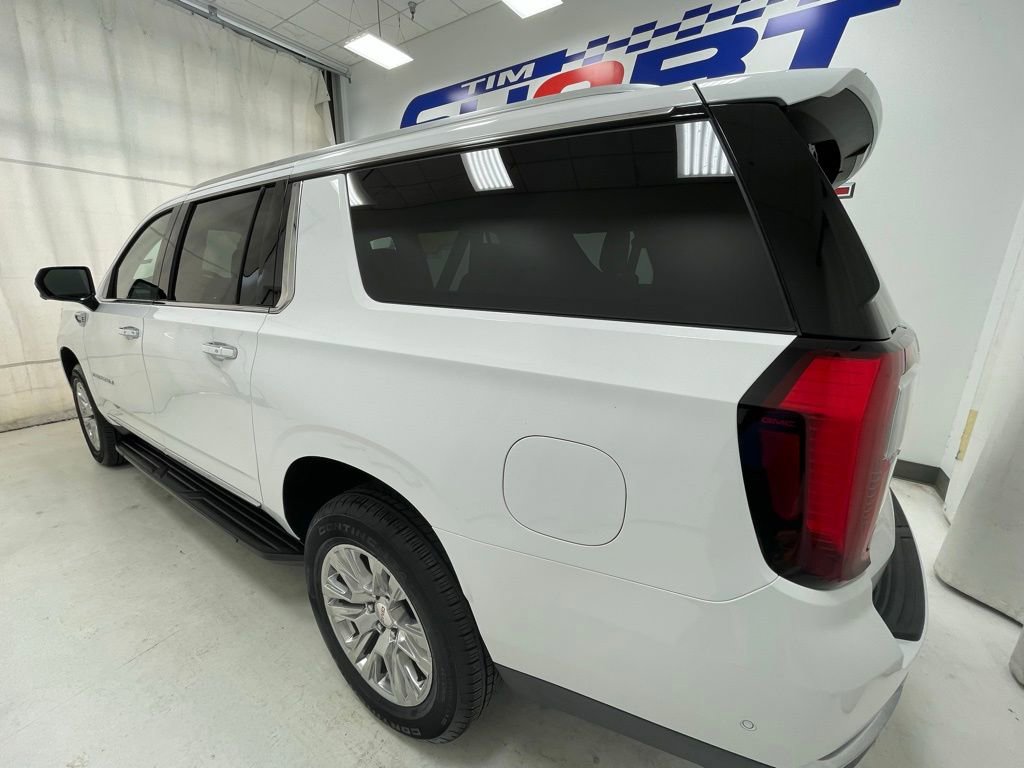 New 2026 GMC Yukon XL Denali image 8