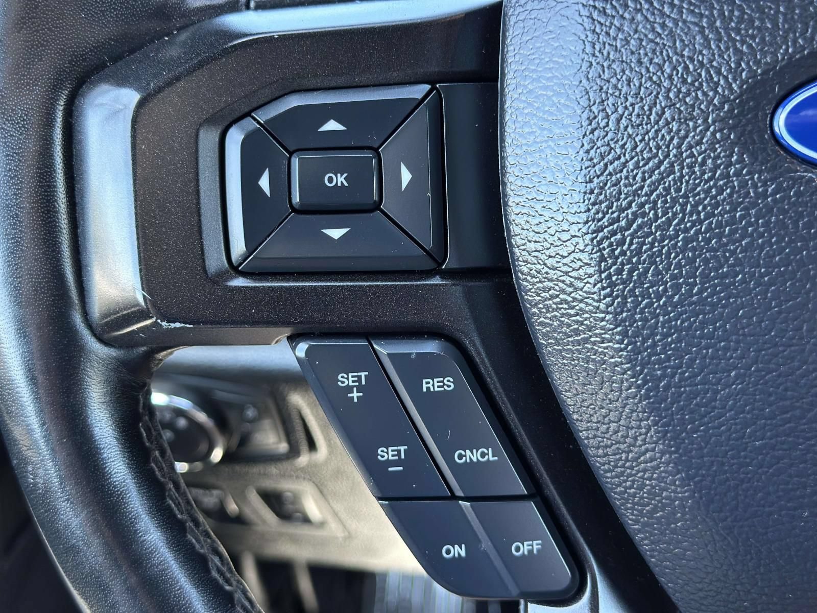 Used 2019 Ford Expedition Max Limited AWD/4WD image 14