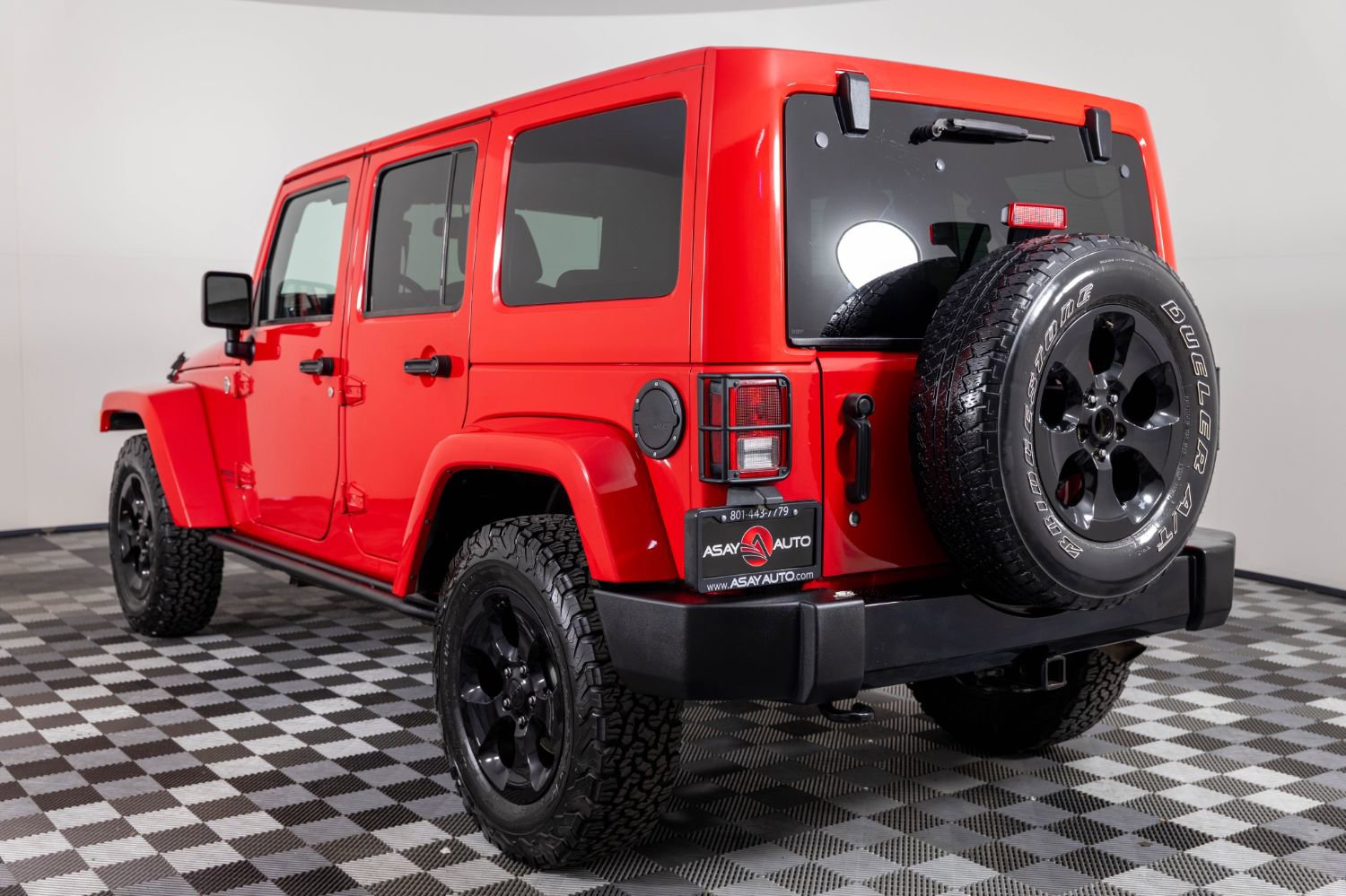 Used 2015 Jeep Wrangler Sahara image 4