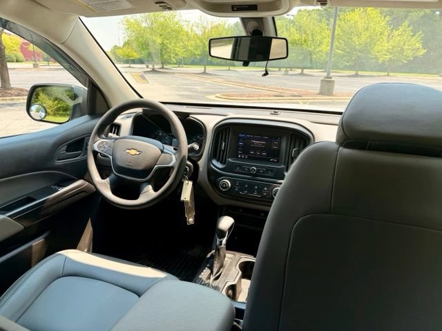 Used 2022 Chevrolet Colorado W/T w/ WT Convenience Package RWD image 19