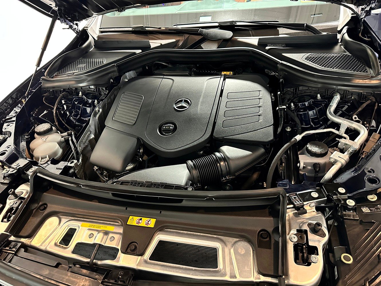 Certified 2024 Mercedes-Benz GLC 300 4MATIC image 40