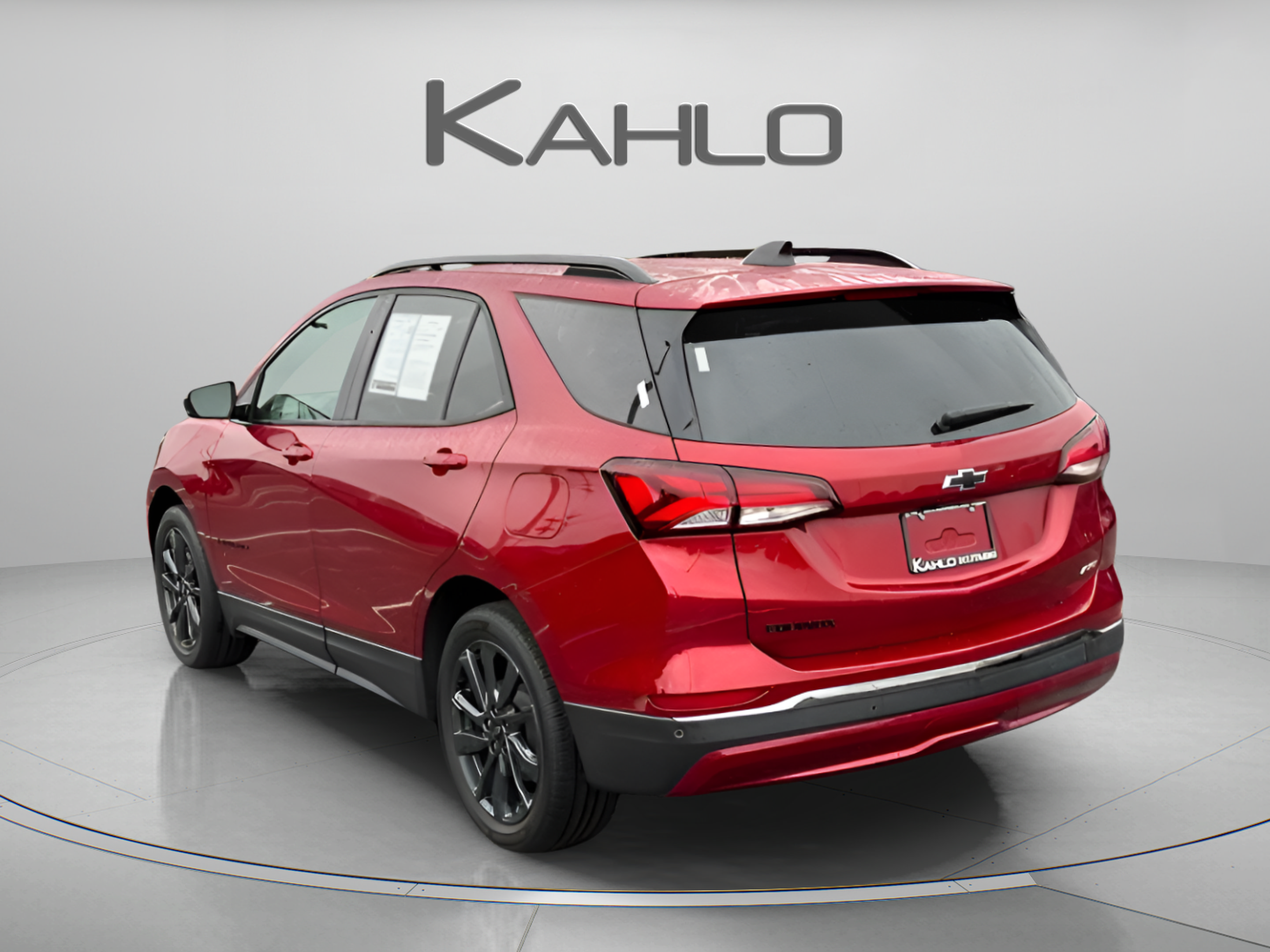 Used 2023 Chevrolet Equinox RS FWD image 3