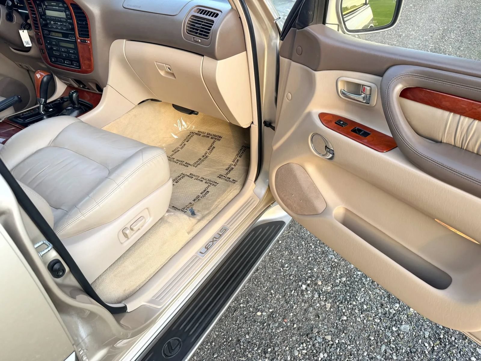 Used 2001 Lexus LX 470 4WD image 83