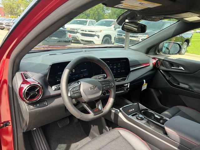 New 2027 Chevrolet Equinox RS w/ LPO, Floor Liner Package FWD image 14