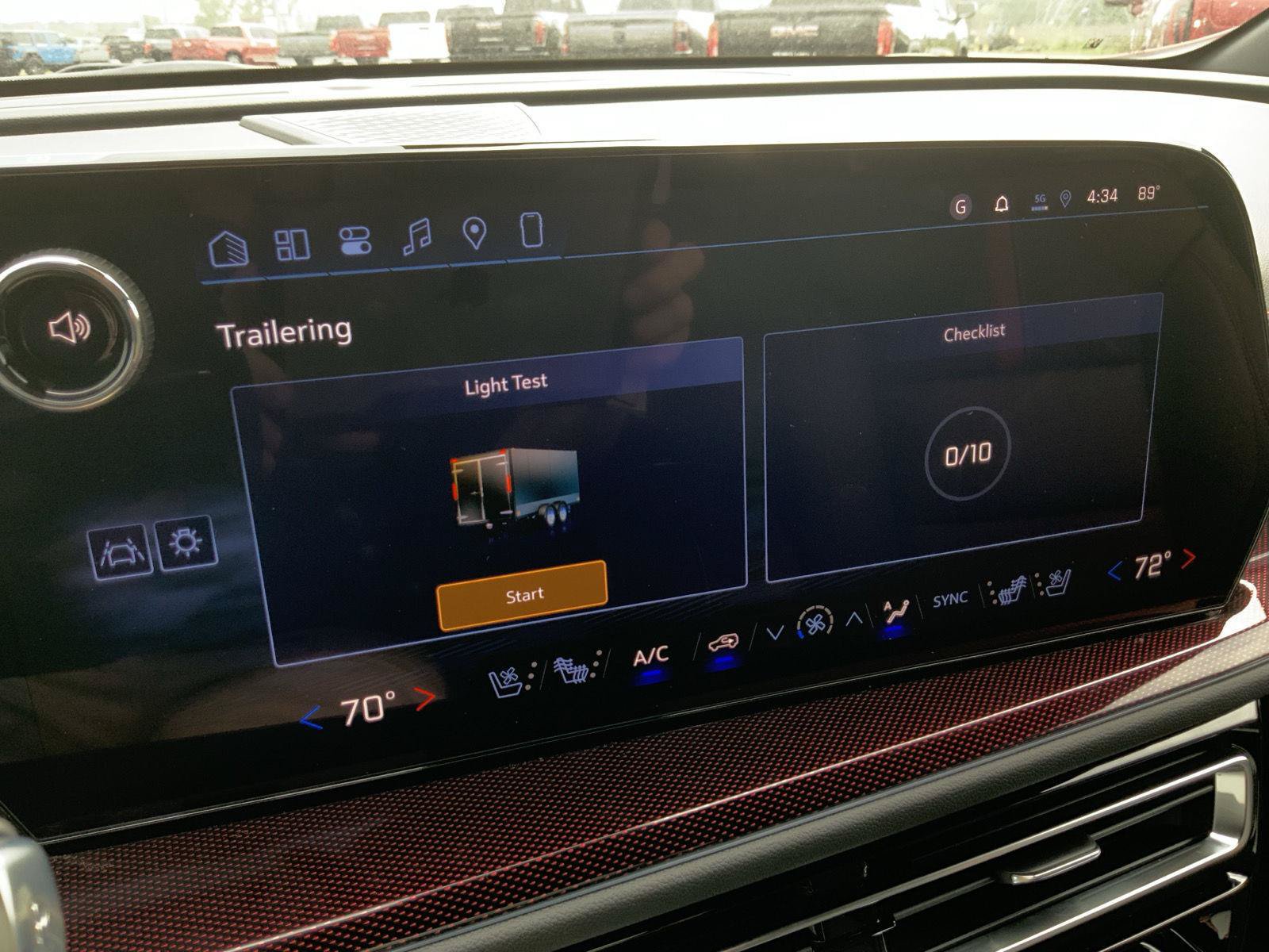 New 2026 Chevrolet Traverse RS w/ LPO, Floor Liner Package FWD image 41
