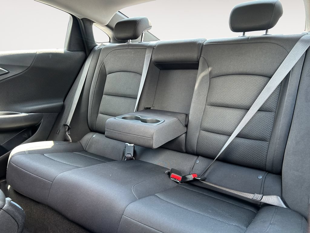 Used 2024 Chevrolet Malibu LT FWD image 13