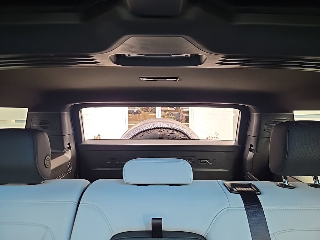 Used 2024 GMC Hummer EV 3X w/ Omega Edition image 48