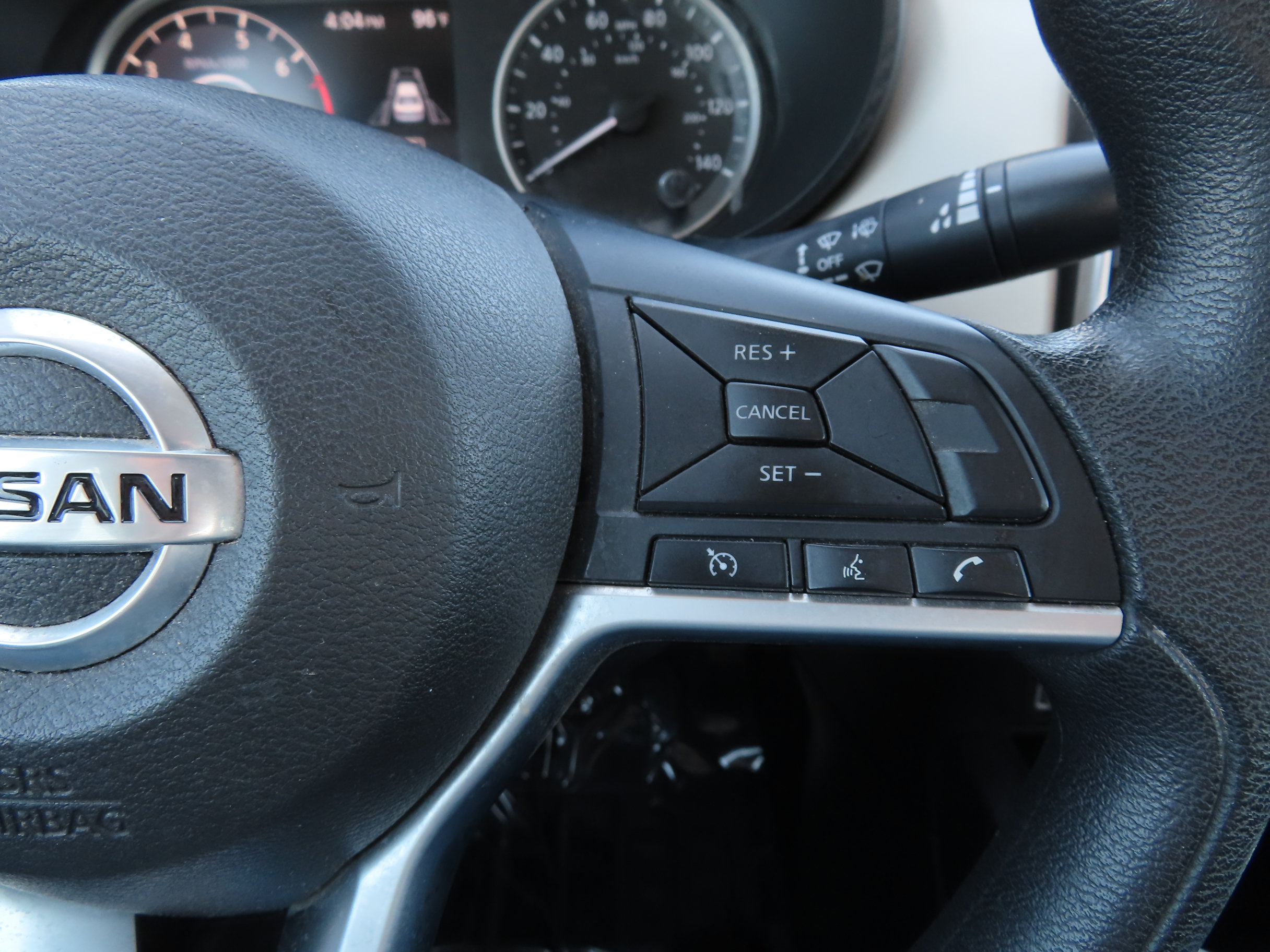 Used 2020 Nissan Versa SV FWD image 19