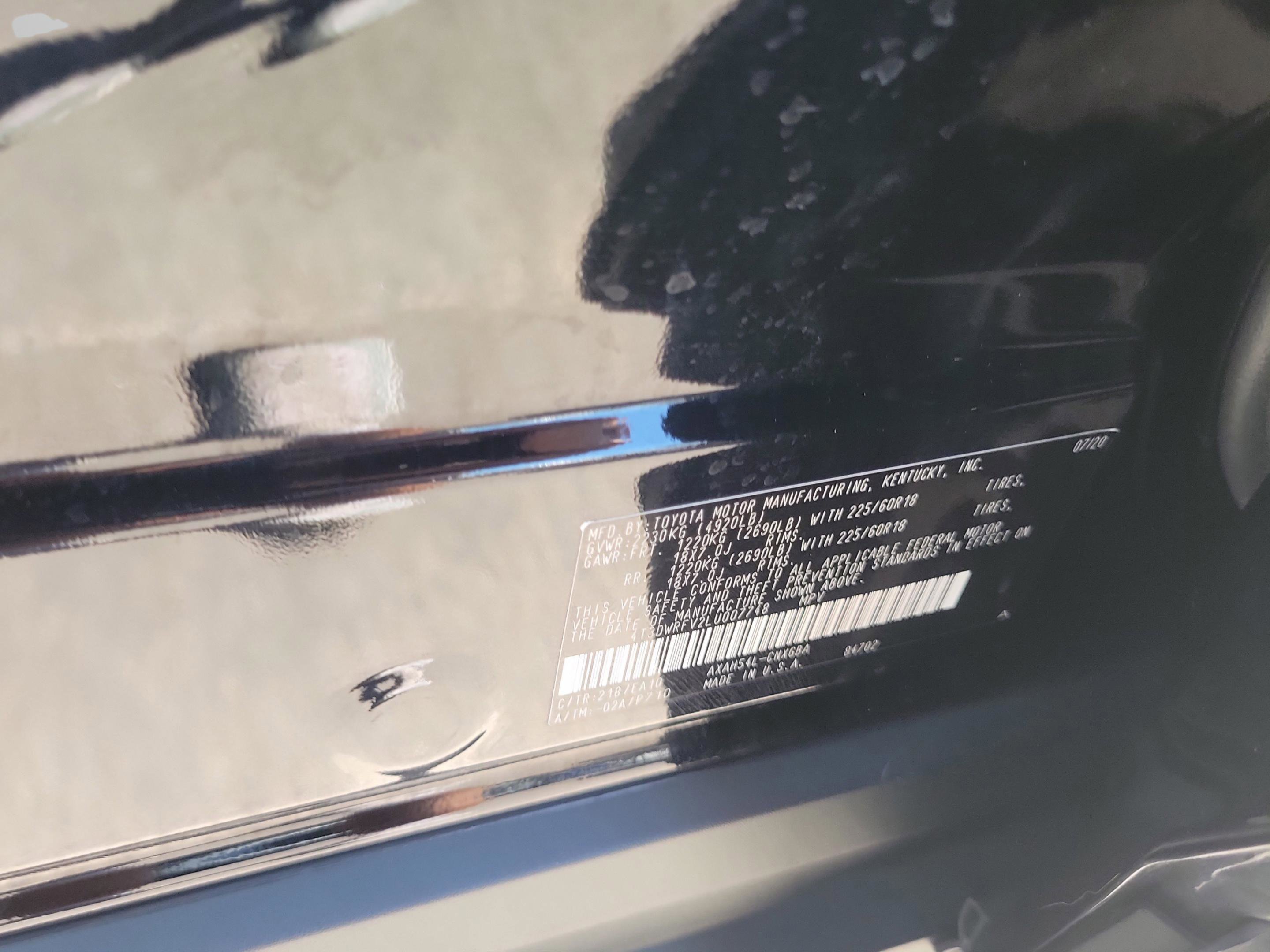 Used 2020 Toyota RAV4 Limited w/ Limited Grade Weather Package AWD/4WD image 33