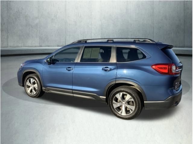 Used 2022 Subaru Ascent Premium w/ Convenience Package AWD/4WD image 4