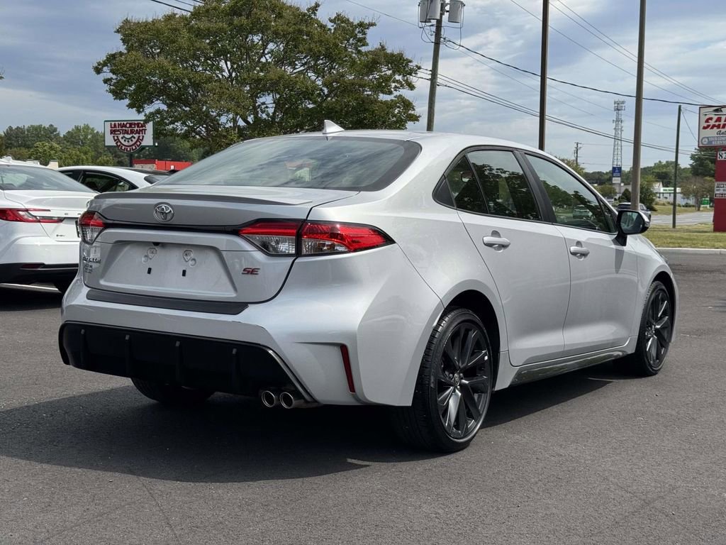 Used 2023 Toyota Corolla SE FWD image 20