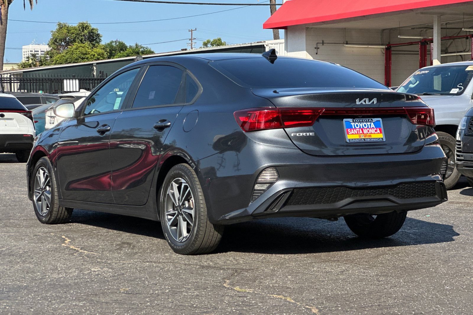 Used 2023 Kia Forte LXS FWD image 6