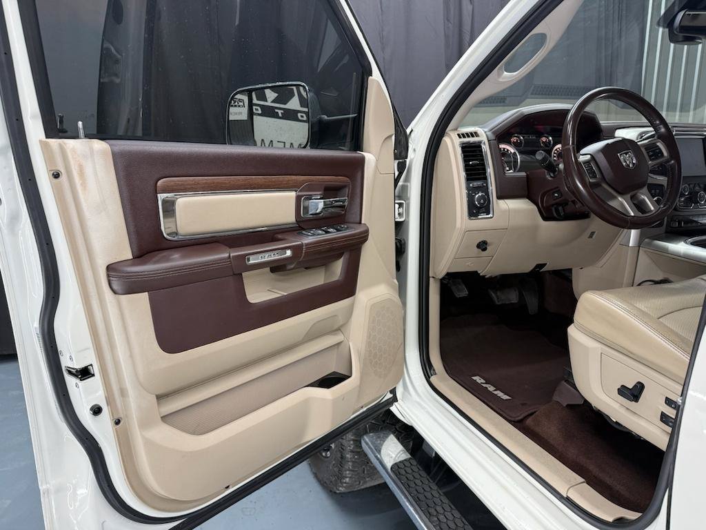 Used 2016 RAM 2500 Laramie w/ Protection Group AWD/4WD image 17