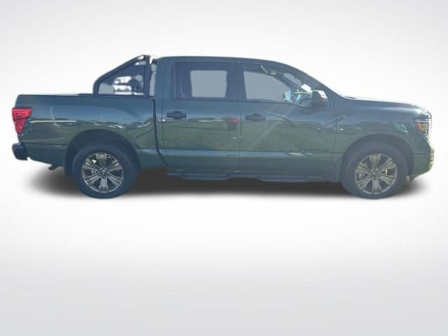 Used 2024 Nissan Titan SV w/ SV Bronze Edition Package image 7