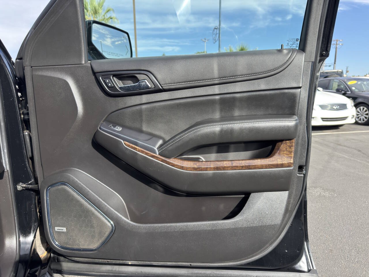 Used 2015 Chevrolet Tahoe LT RWD image 14