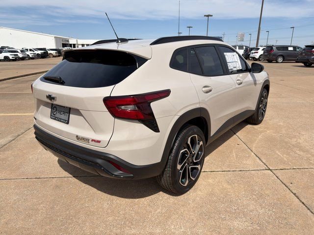 New 2026 Chevrolet Trax RS w/ Sunroof Package image 17