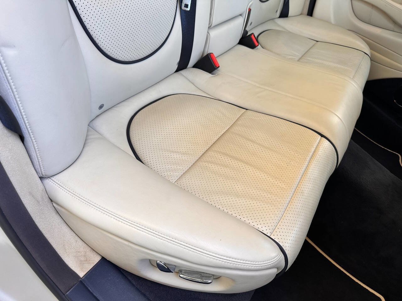 Used 2009 Jaguar XJ Vanden Plas Super V8 Portfolio image 73