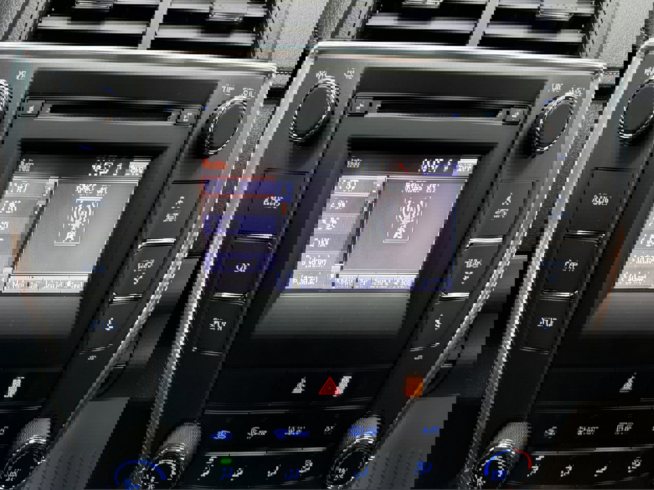 Used 2017 Toyota Camry LE image 16