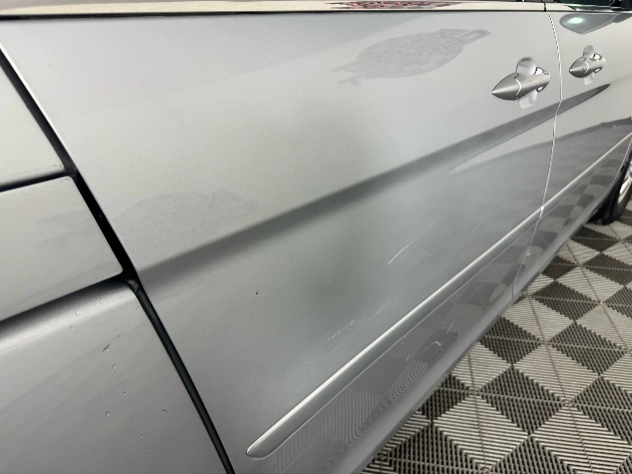 Used 2010 Honda Odyssey EX image 26