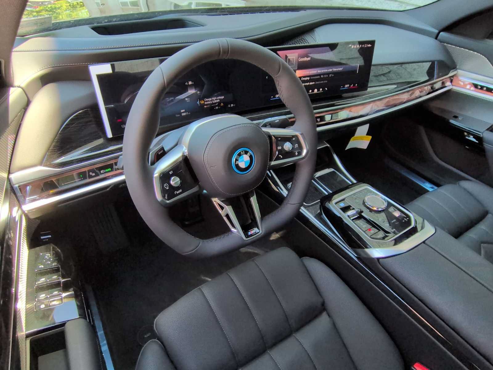 Used 2026 BMW i7 xDrive60 w/ M Sport Package RWD image 10