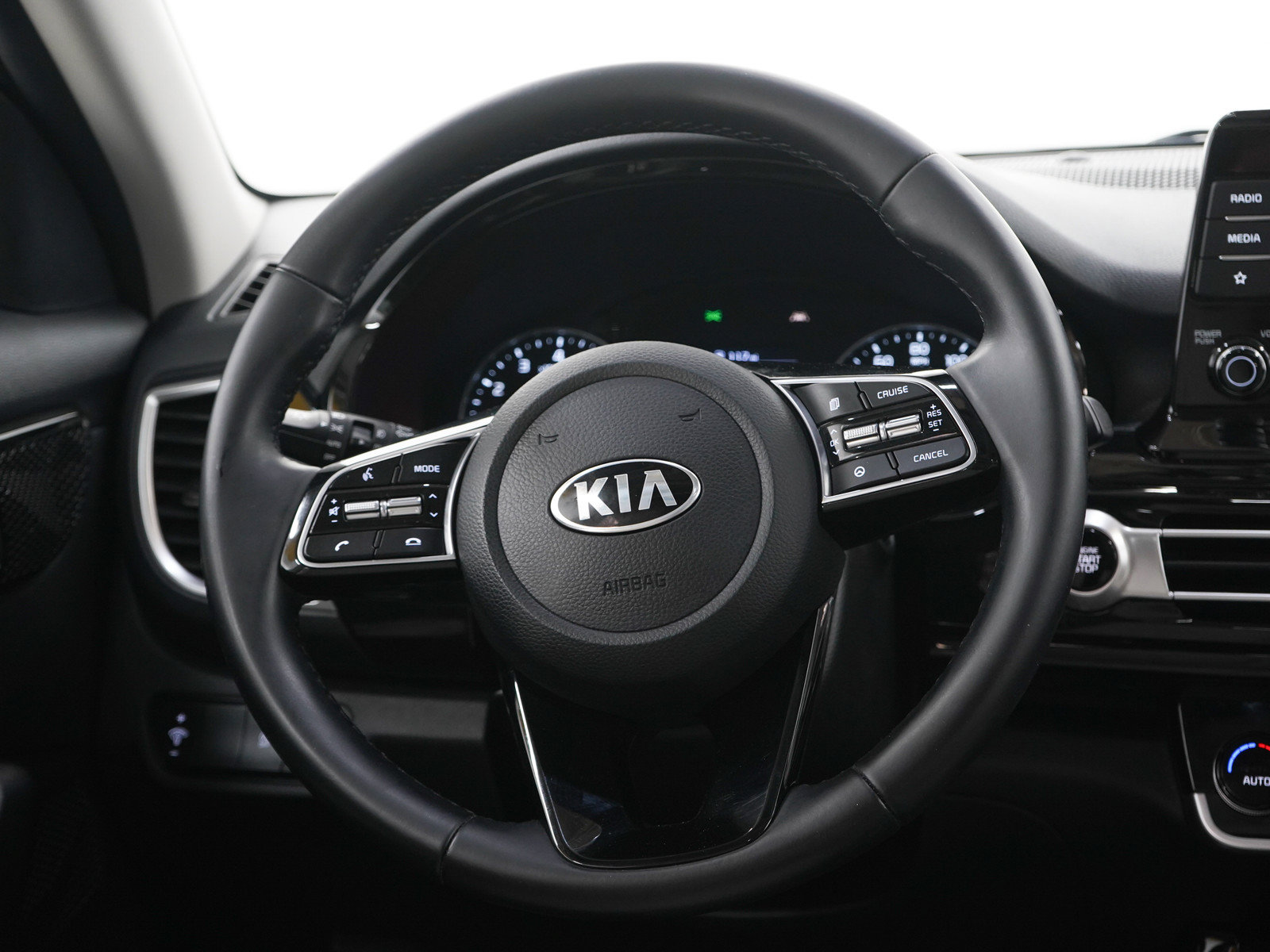 Used 2021 Kia Seltos EX AWD/4WD image 16