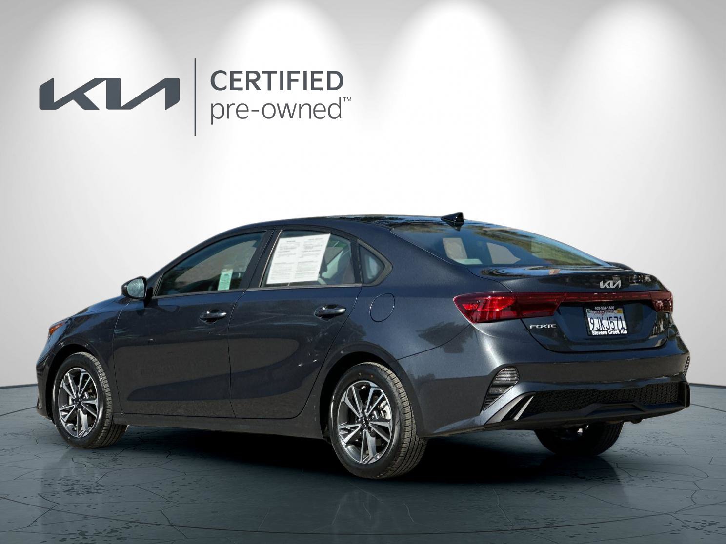 Certified 2023 Kia Forte LXS FWD image 6
