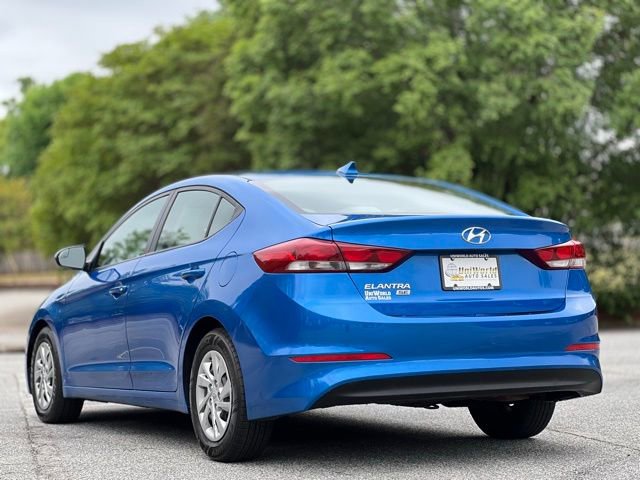 Used 2017 Hyundai Elantra SE w/ Cargo Package FWD image 7