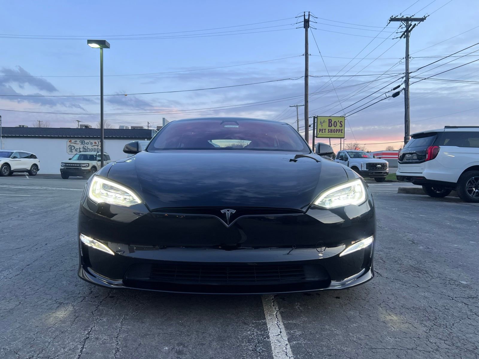 Used 2021 Tesla Model S Plaid image 3