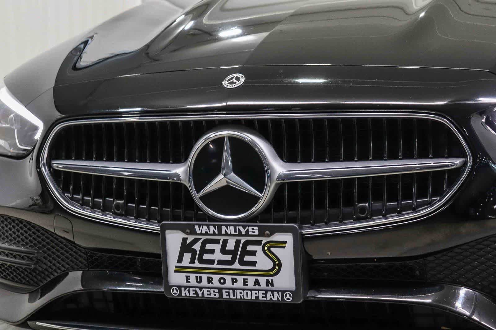 Certified 2024 Mercedes-Benz C 300 Sedan image 8