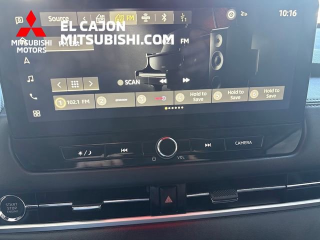 Used 2025 Mitsubishi Outlander SE image 15