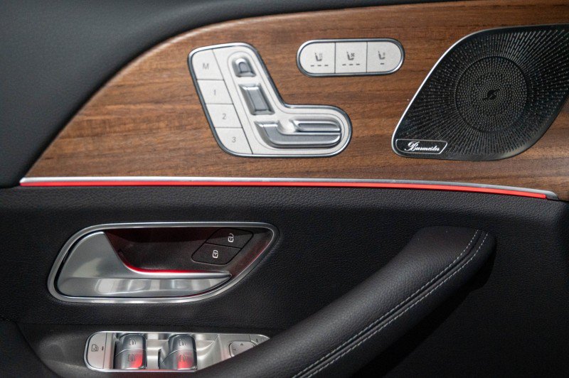 New 2026 Mercedes-Benz GLE 450 4MATIC image 17